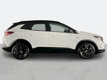 Used Vauxhall Grandland 2023 for sale - 78421900: Photo
