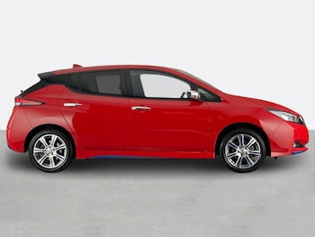 Used Nissan Leaf 2021 for sale - 77795758: Photo