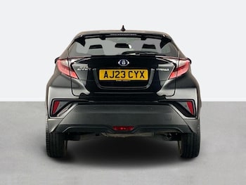 Used Toyota C-HR 2023 for sale - 79308625: Photo