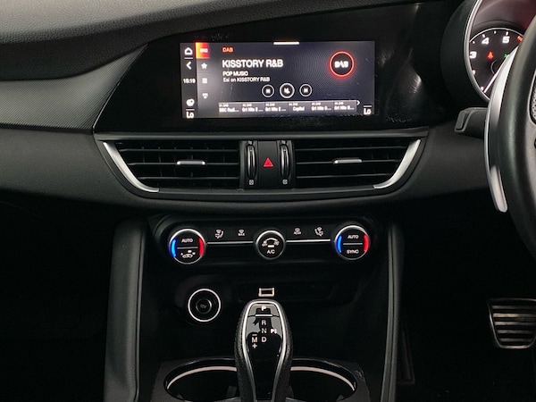 Used Alfa Romeo Giulia 2022 for sale - 76158132: Photo 7