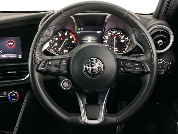 Used Alfa Romeo Giulia 2022 for sale - 76158132: Photo 8