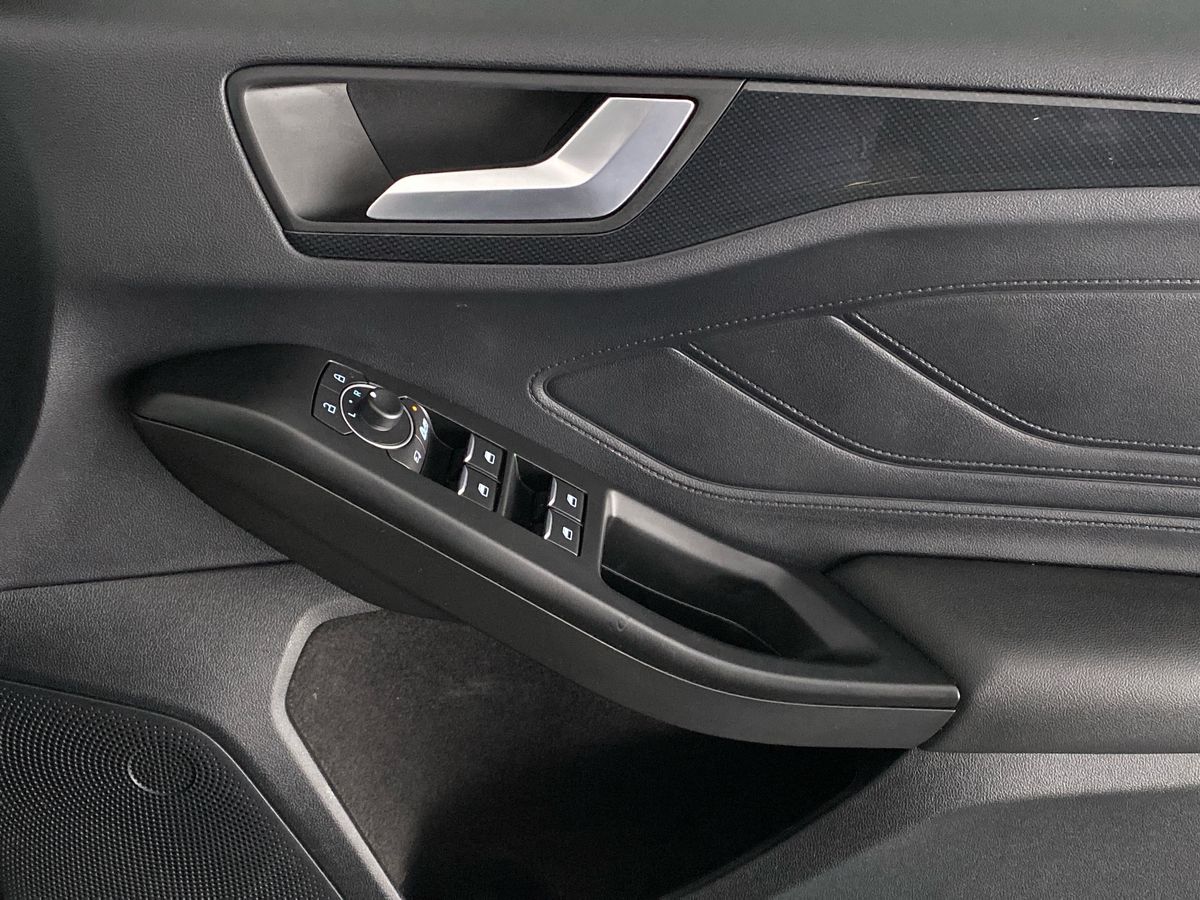 Used Ford Focus 2021 for sale - 76158123: Photo 26