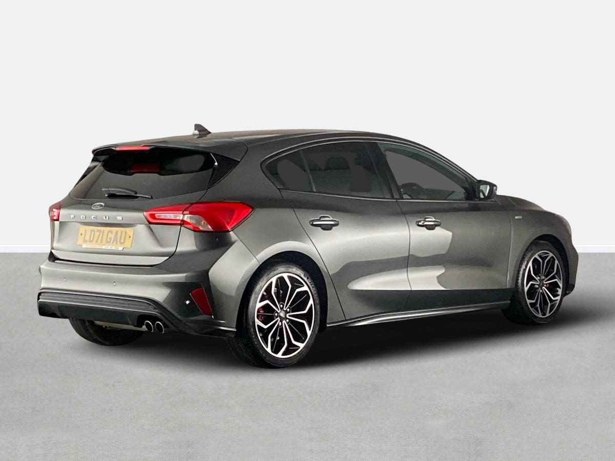 Used Ford Focus 2021 for sale - 76158123: Photo 3
