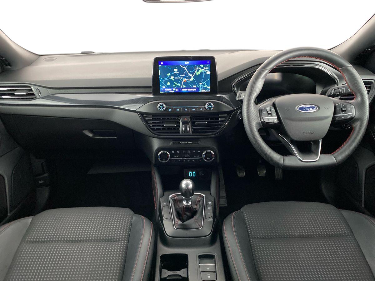 Used Ford Focus 2021 for sale - 76158123: Photo 9