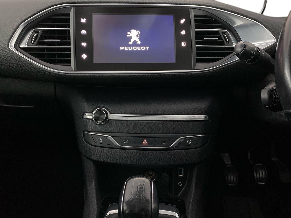 Used Peugeot 308 2016 for sale - 77943719: Photo 10