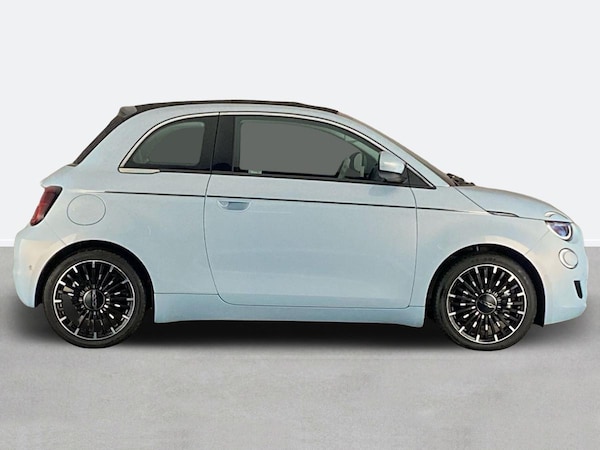 Used Fiat 500 2022 for sale - 75582530: Photo 2