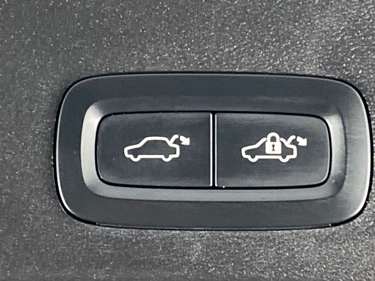 Used Volvo XC40 2022 for sale - 75824718: Photo 29