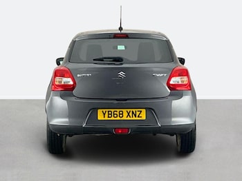 Used Suzuki Swift 2018 for sale - 75713661: Photo