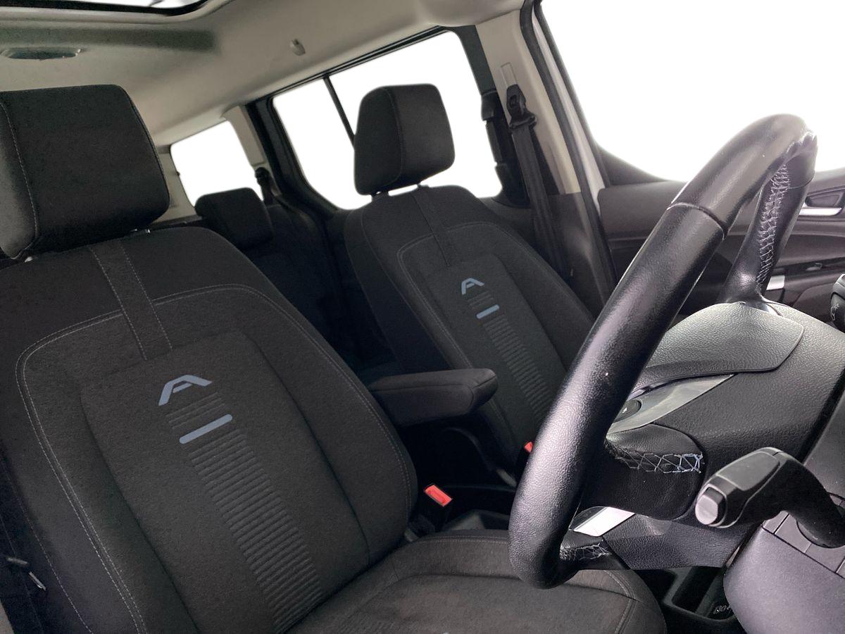 Used Ford Grand Tourneo Connect 2022 for sale - 78024814: Photo 10