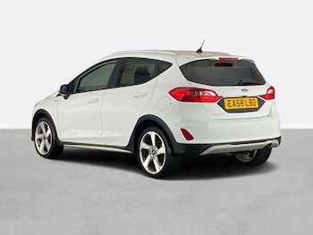 Used Ford Fiesta 2018 for sale - 75525040: Photo