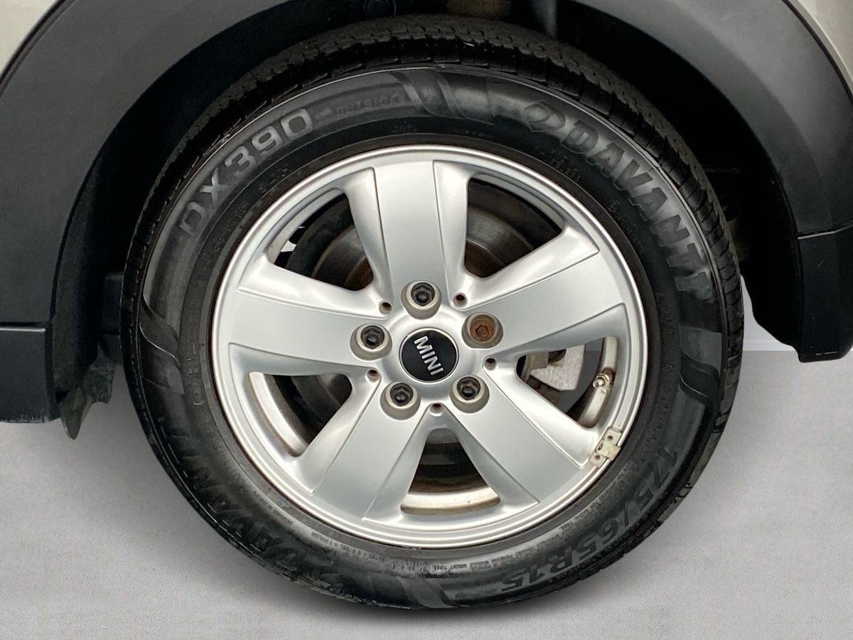Vehicle 33