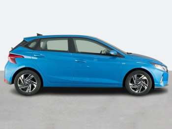 Used Hyundai i20 2023 for sale - 74672004: Photo