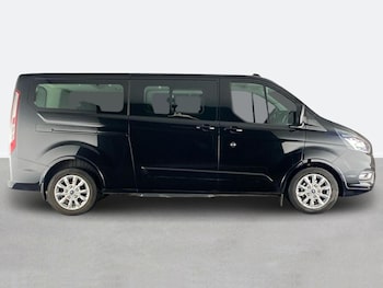 Used Ford Tourneo Custom 2022 for sale - 76553429: Photo
