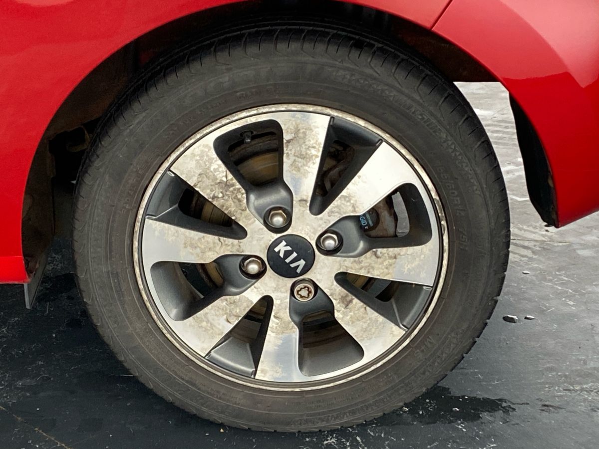 Used Kia Picanto 2014 for sale - 76610855: Photo 28