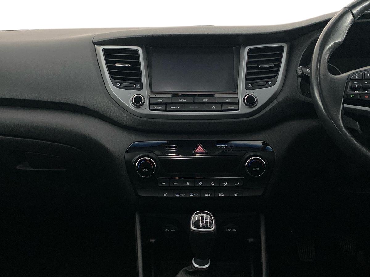 Used Hyundai TUCSON 2018 for sale - 76090502: Photo 10