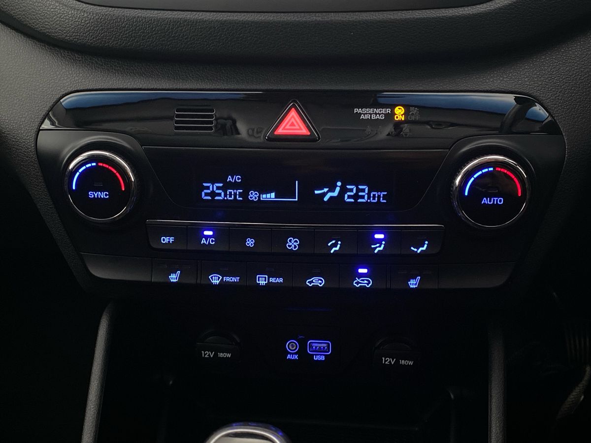 Used Hyundai TUCSON 2018 for sale - 76090502: Photo 21