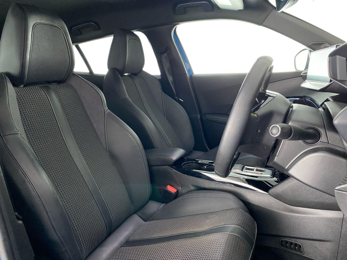 Used Peugeot 2008 2023 for sale - 78107518: Photo 13