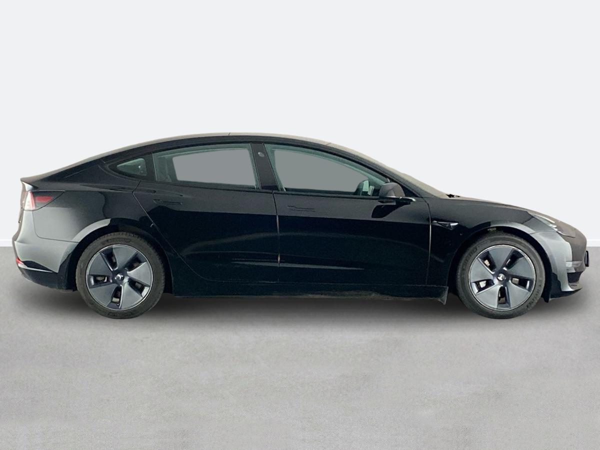 Used Tesla Model 3 2022 for sale - 76890131: Photo 2