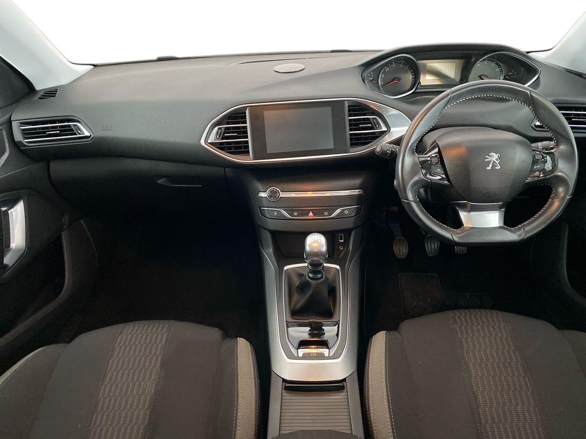 Used Peugeot 308 2015 for sale - 76390939: Photo 9