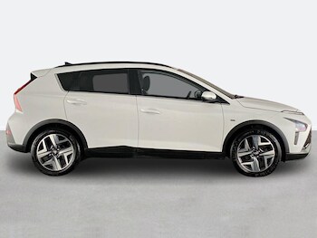 Used Hyundai BAYON 2023 for sale - 78512544: Photo