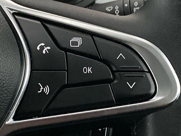 Used Renault Captur 2024 for sale - 75536345: Photo 25