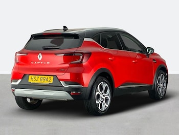 Used Renault Captur 2024 for sale - 75536345: Photo