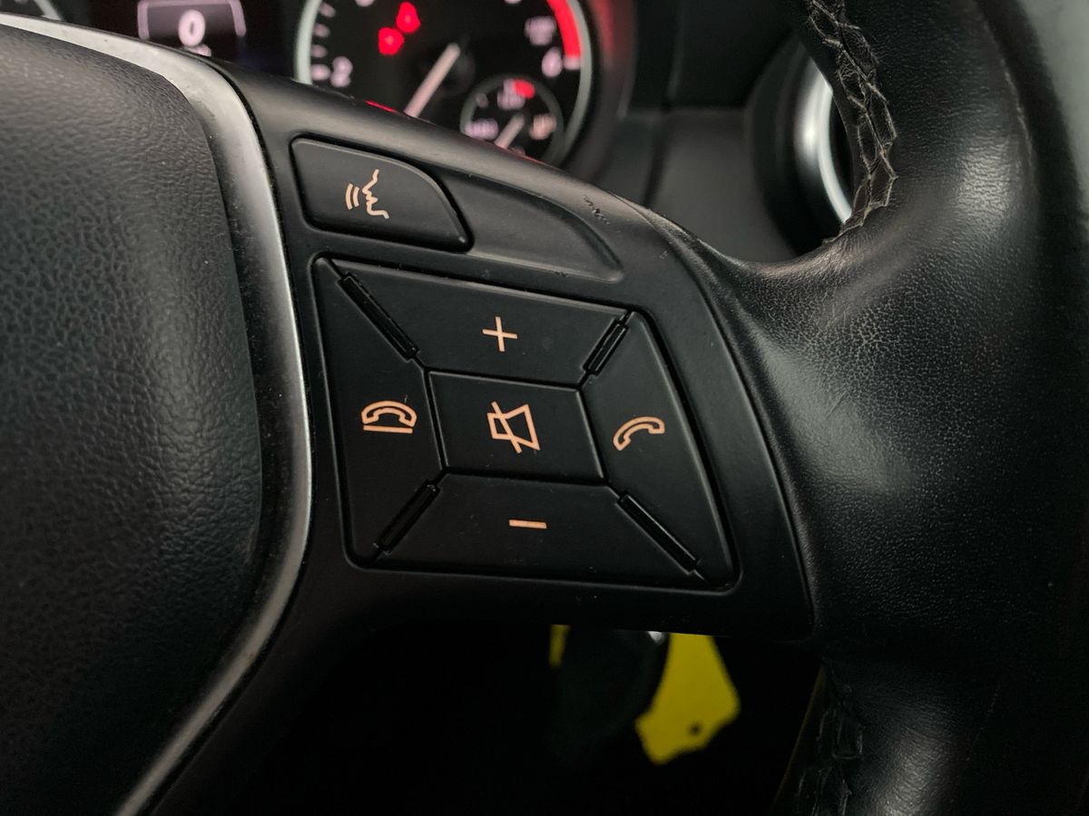 Used Mercedes-Benz A-Class 2014 for sale - 77895898: Photo 20