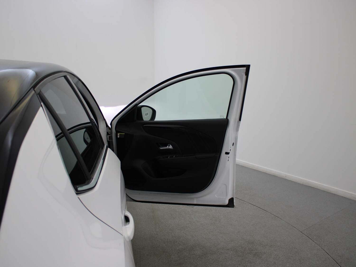 Used Vauxhall Corsa 2023 for sale - 77943672: Photo 28