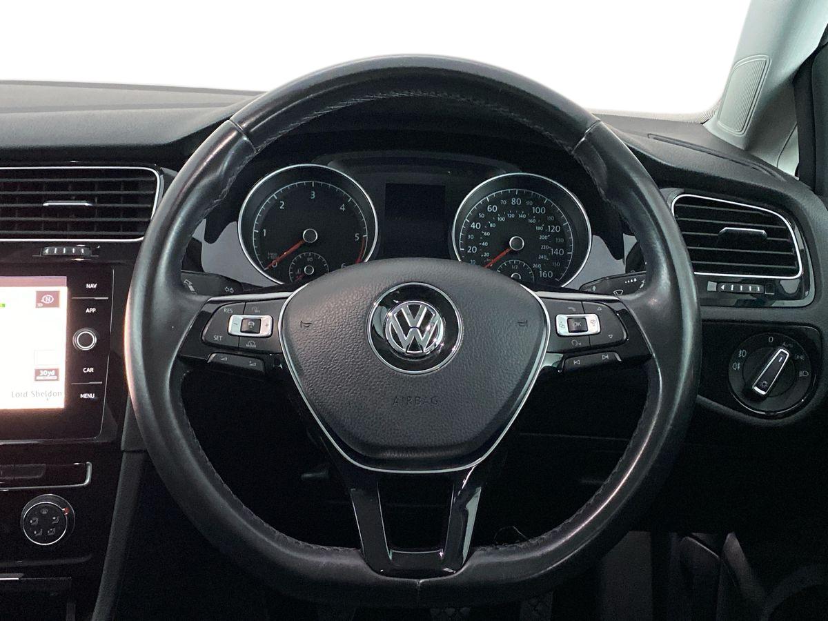 Used Volkswagen Golf 2018 for sale - 77103246: Photo 11