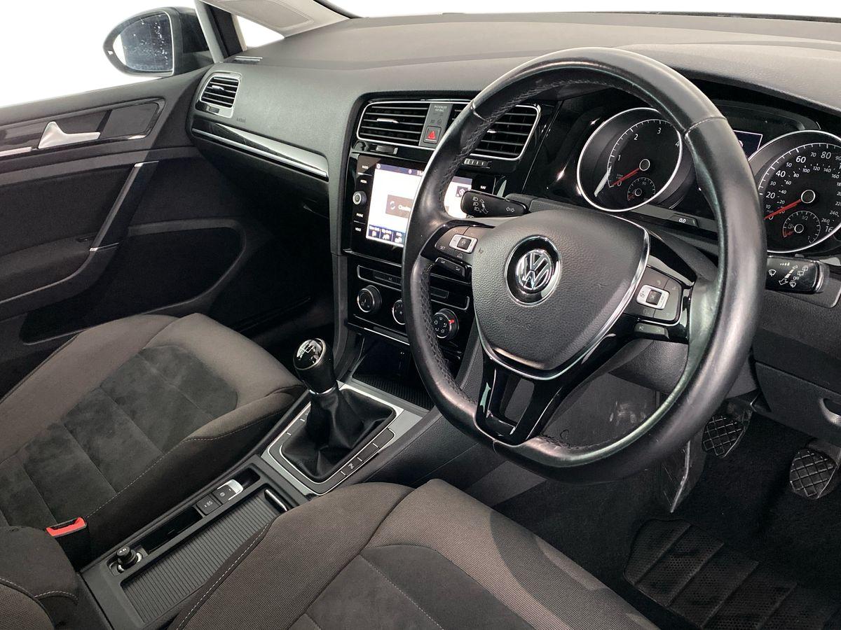 Used Volkswagen Golf 2018 for sale - 77103246: Photo 12