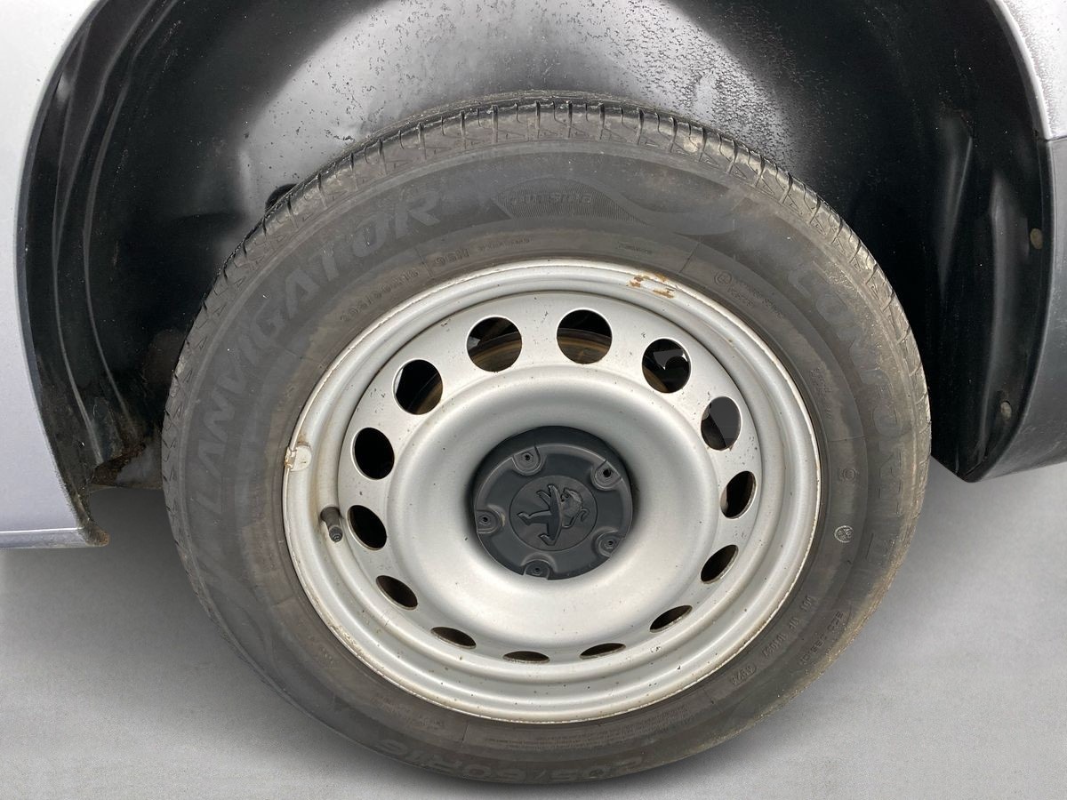 Used Peugeot Partner 2023 for sale - 77206703: Photo 23