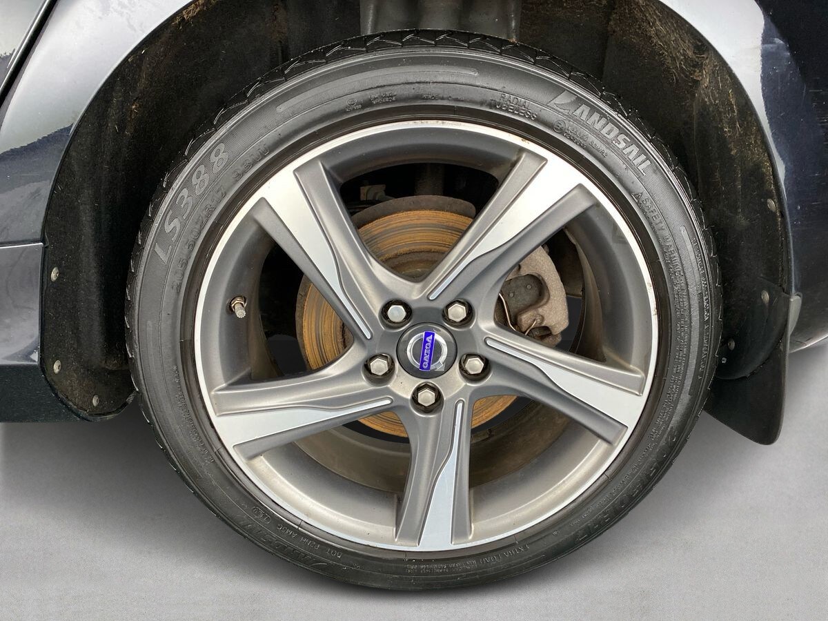 Used Volvo V40 2015 for sale - 77742201: Photo 27