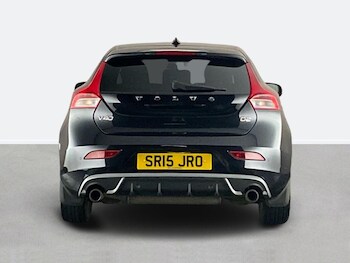 Used Volvo V40 2015 for sale - 77742201: Photo