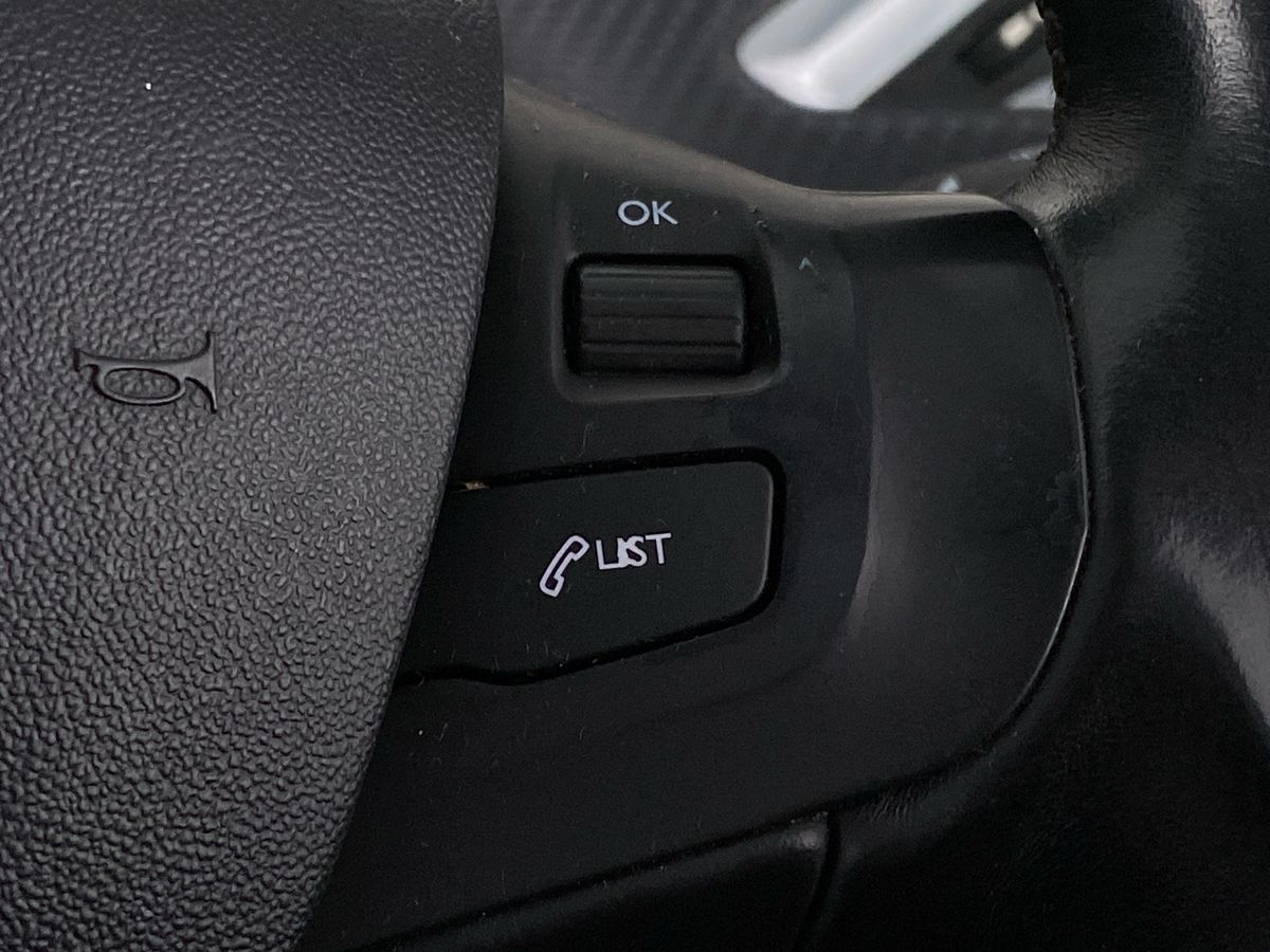 Used Peugeot 2008 2015 for sale - 76502925: Photo 23