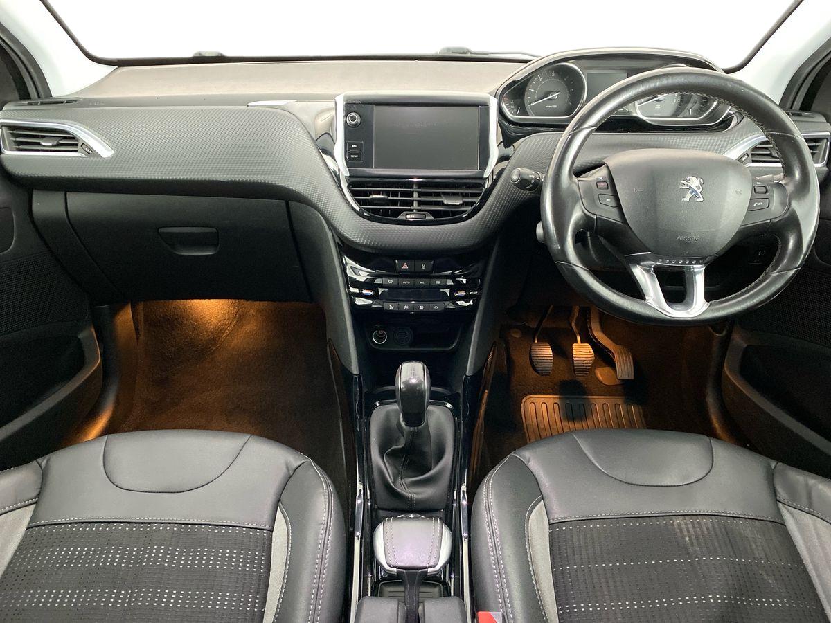 Used Peugeot 2008 2015 for sale - 76502925: Photo 9