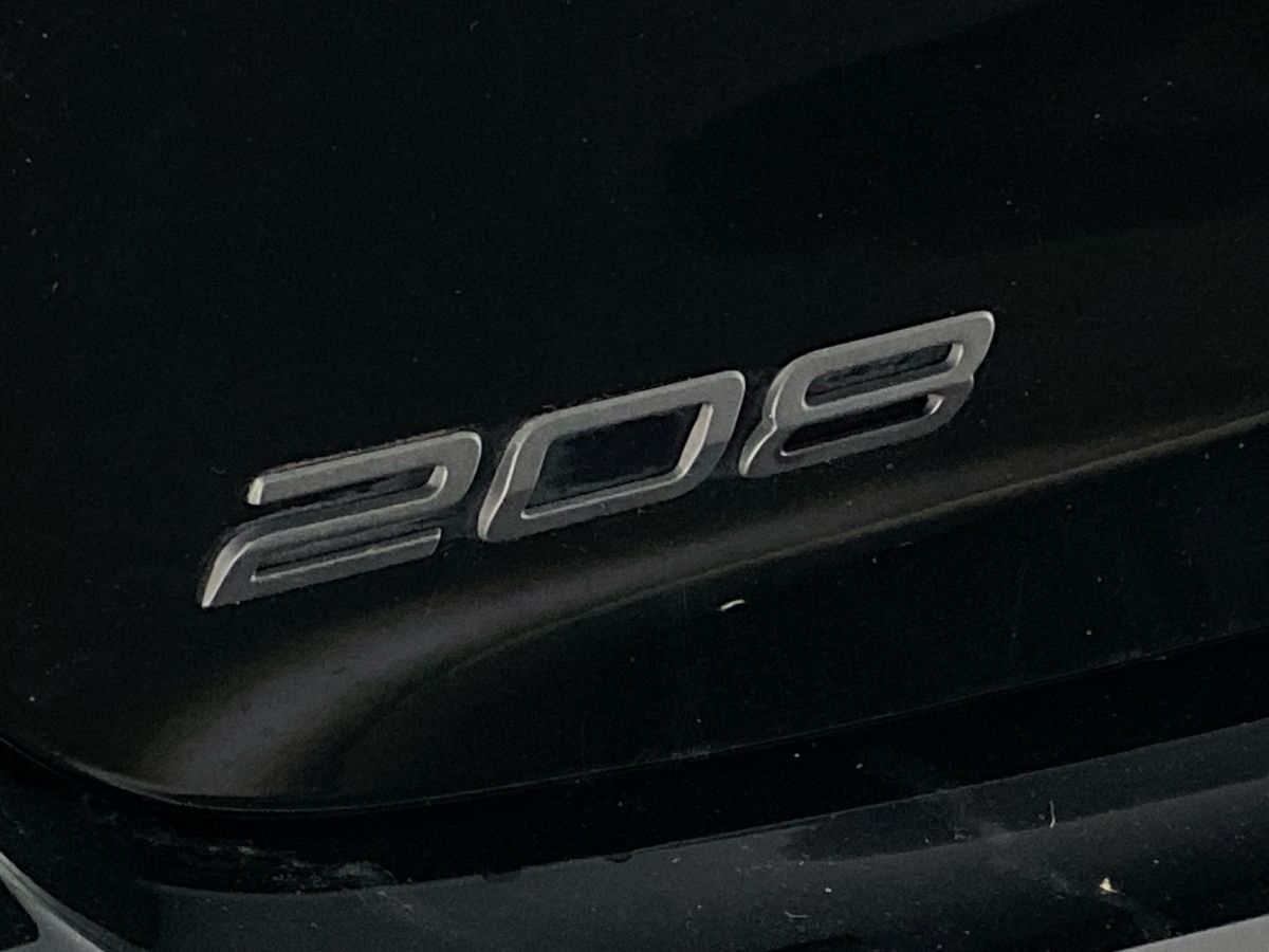 Vehicle 33
