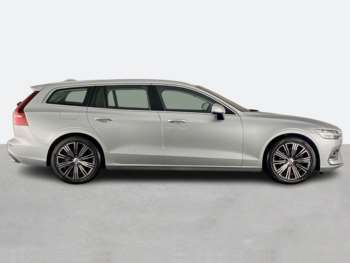 Used Volvo V60 2019 for sale - 74623880: Photo