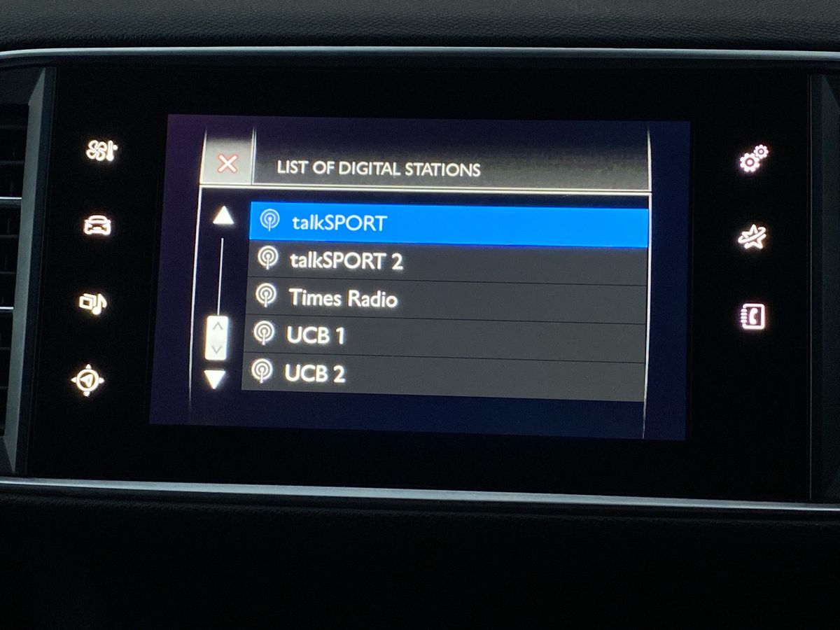 Used Peugeot 308 2016 for sale - 76515795: Photo 19