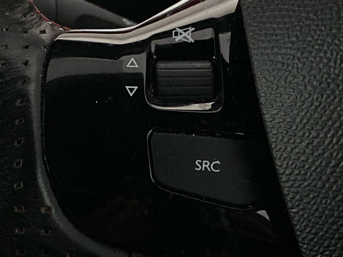 Used Peugeot 308 2016 for sale - 76515795: Photo 23