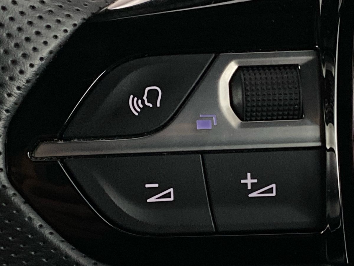 Used Peugeot 2008 2022 for sale - 76723662: Photo 22