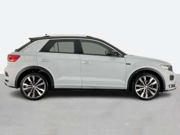 Used Volkswagen T-Roc 2019 for sale - 74682986: Photo