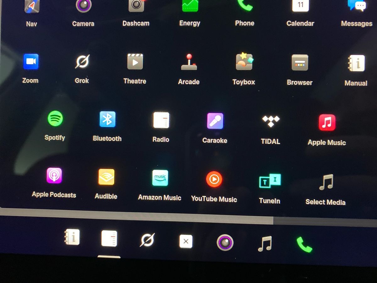 Used Tesla Model Y 2024 for sale - 77842855: Photo 23