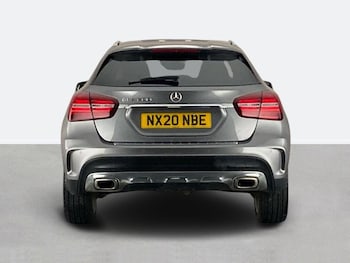 Used Mercedes-Benz GLA 2020 for sale - 77687128: Photo