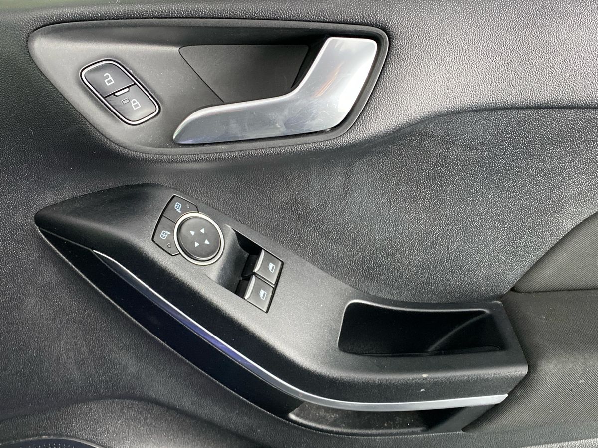 Used Ford Fiesta 2017 for sale - 78122501: Photo 23