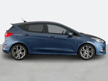 Used Ford Fiesta 2021 for sale - 78900439: Photo