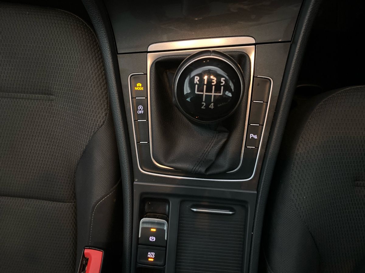 Used Volkswagen Golf 2019 for sale - 78218268: Photo 21