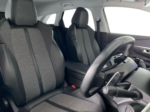 Used Peugeot 3008 2018 for sale - 76207060: Photo 13