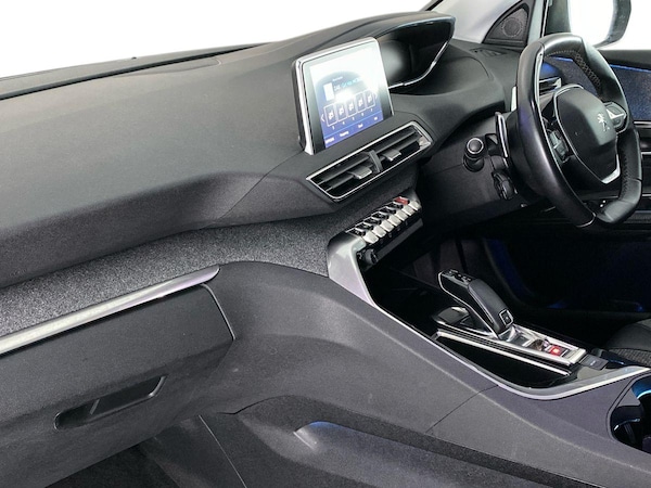 Used Peugeot 3008 2018 for sale - 76207060: Photo 14