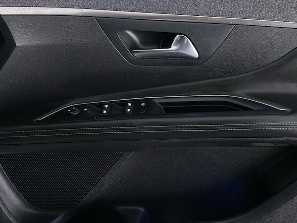 Used Peugeot 3008 2018 for sale - 76207060: Photo 26