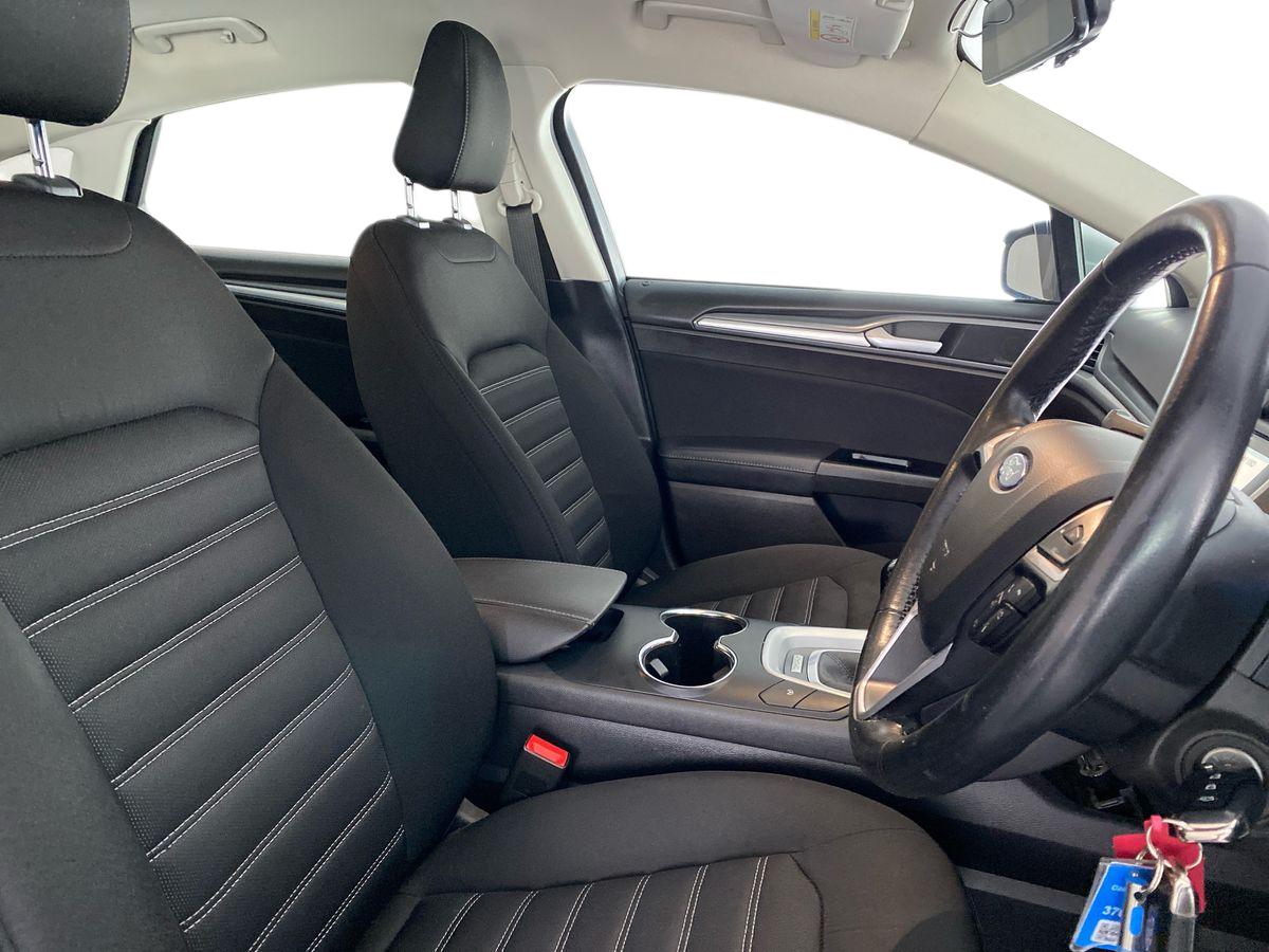 Used Ford Mondeo 2017 for sale - 77943706: Photo 13